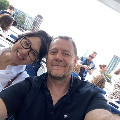 Profile image for pet sitters Antoinette & Jason 