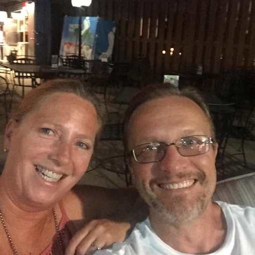 Profile image for pet sitters Lyndlee & Steve