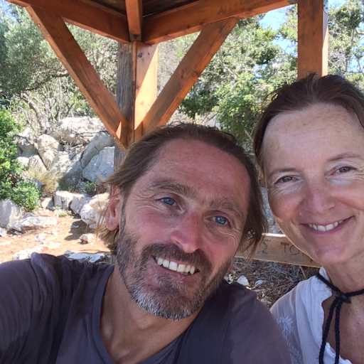 Profile image for pet sitters Oliver & Rachael