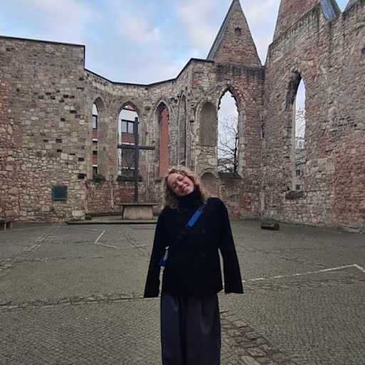 Profile image for pet sitter Ida