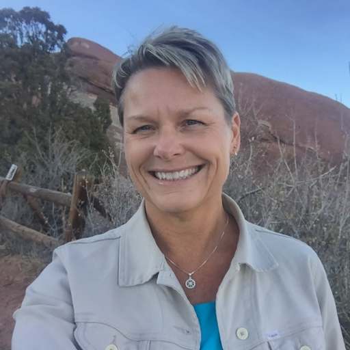 Profile image for pet sitters Wendy & Zuzana