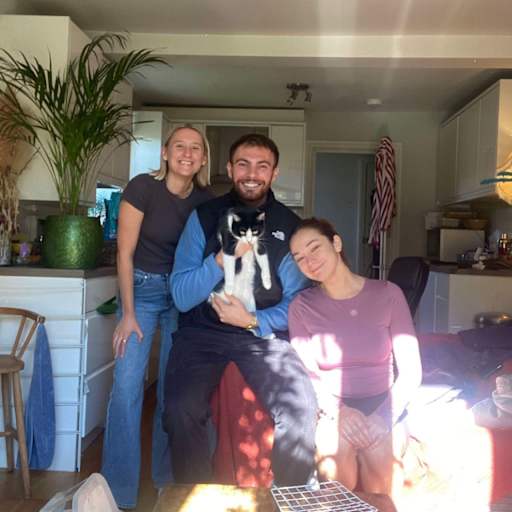 Profile image for pet sitter Becky