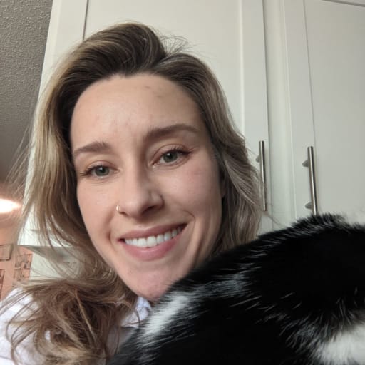 Profile image for pet sitters Jennifer & Alex