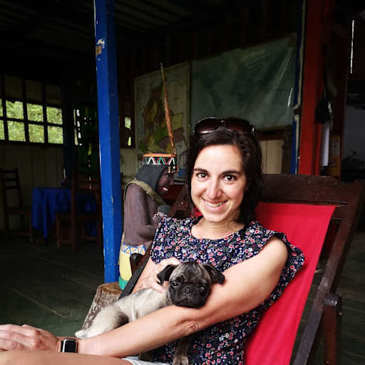 Profile image for pet sitter Julie