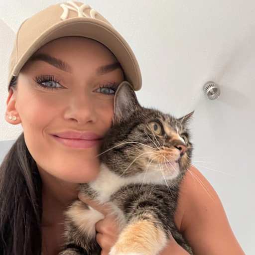 Profile image for pet sitter Michelle