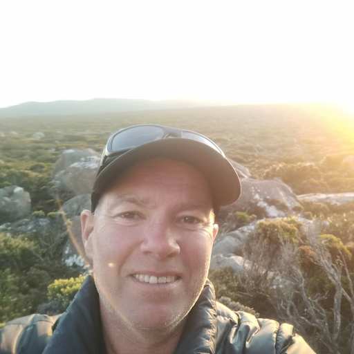 Profile image for pet sitter Damon