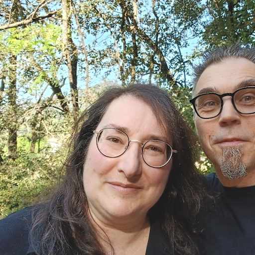 Profile image for pet sitters Alain & Marie