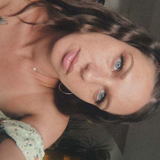 Profile image for pet sitter Claire