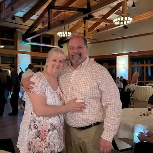 Profile image for pet sitters Jeff & Tracy & Tracy