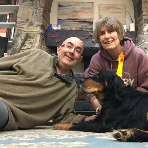 Profile image for pet sitters Mark & Helen