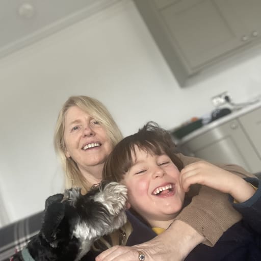 Profile image for pet sitters Linda & Brian