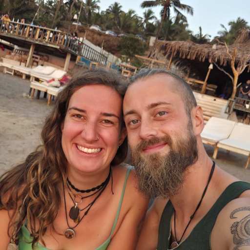 Profile image for pet sitters Viola & Jan