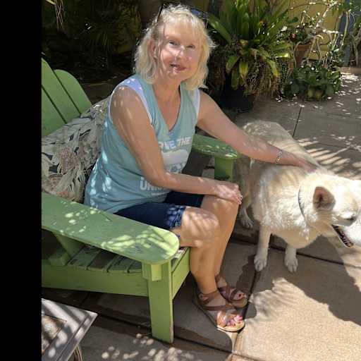 Profile image for pet sitter Donna