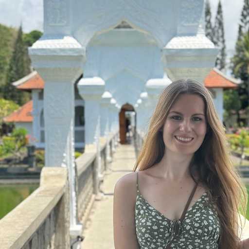 Profile image for pet sitter Joana