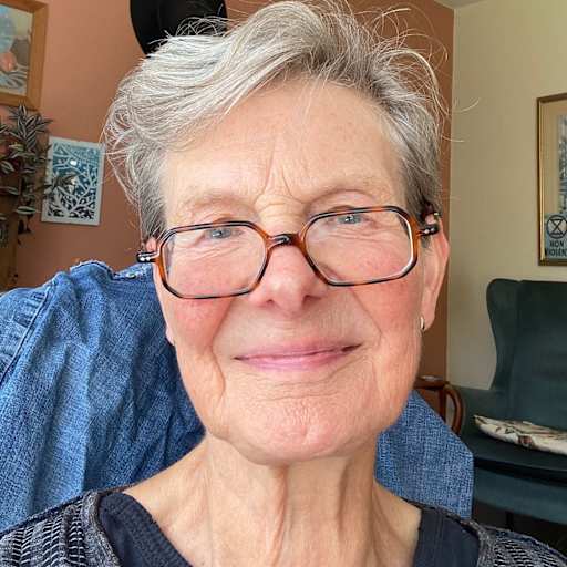 Profile image for pet sitter Joanna