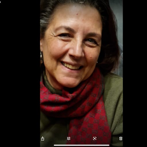 Profile image for pet sitter Carmela