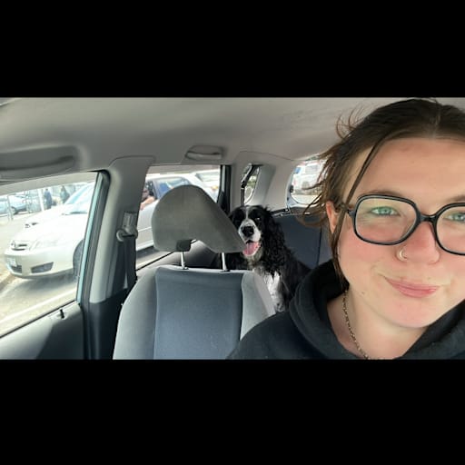 Profile image for pet sitter Isla