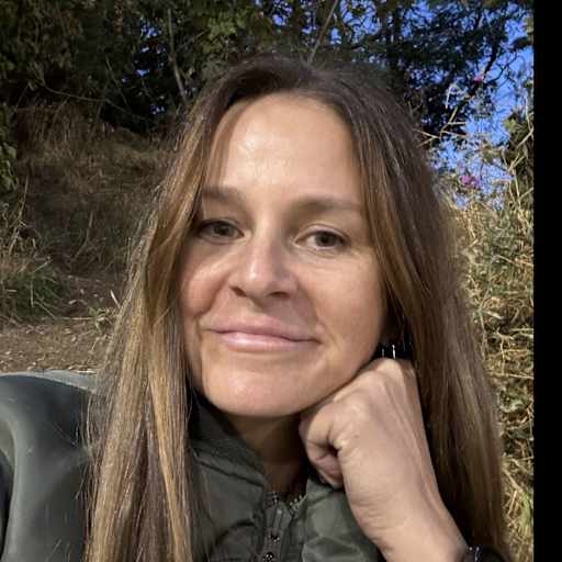 Profile image for pet sitter Elise