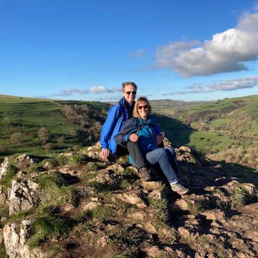 Profile image for pet sitters Joanne & Keith