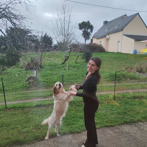 Profile image for pet sitter solenne