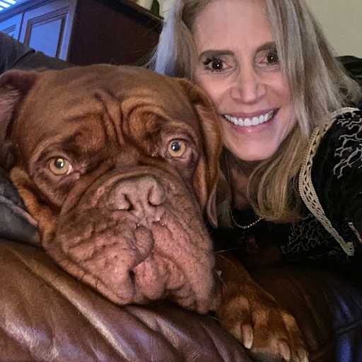 Profile image for pet sitter Pamela