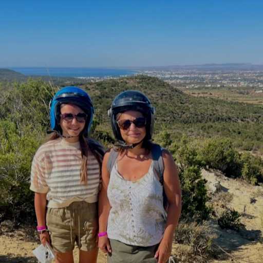Profile image for pet sitters Céline & Anaïs