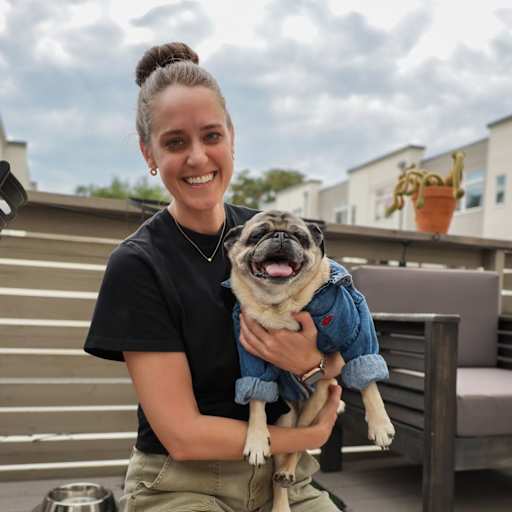 Profile image for pet sitter Beth