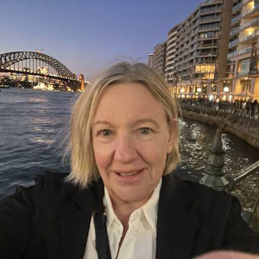 Profile image for pet sitter Brenda