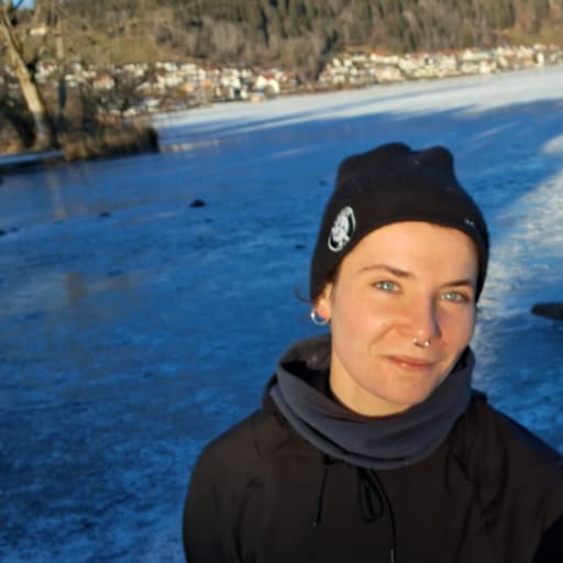 Profile image for pet sitter Florentine