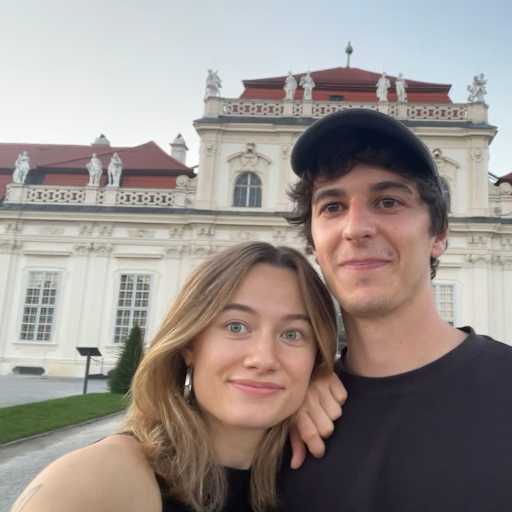 Profile image for pet sitters Evelina & Stefano