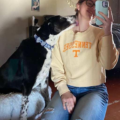 Profile image for pet sitters Kaitlin & Evan