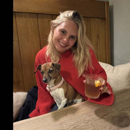 Profile image for pet sitter Katie