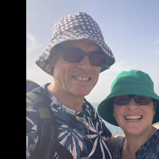 Profile image for pet sitters Moya & Matthew 