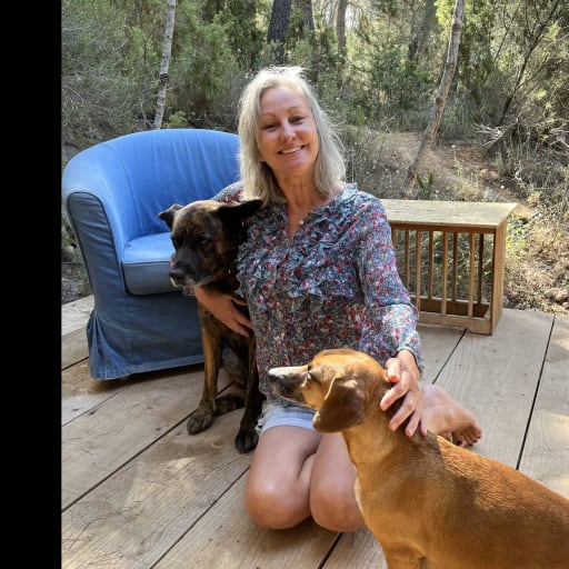 Profile image for pet sitter Catherine