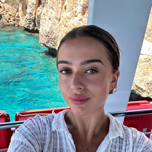 Profile image for pet sitter Melisa