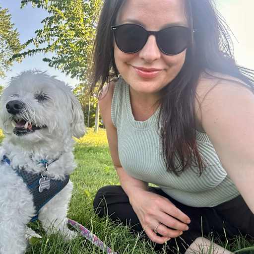 Profile image for pet sitter Erin