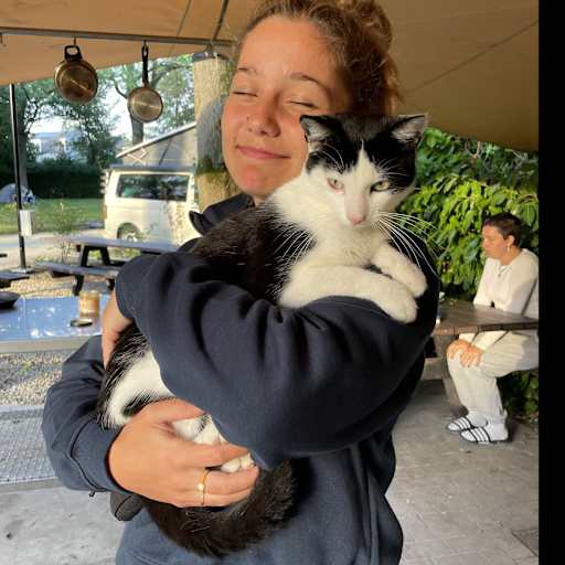 Profile image for pet sitter Alexandra