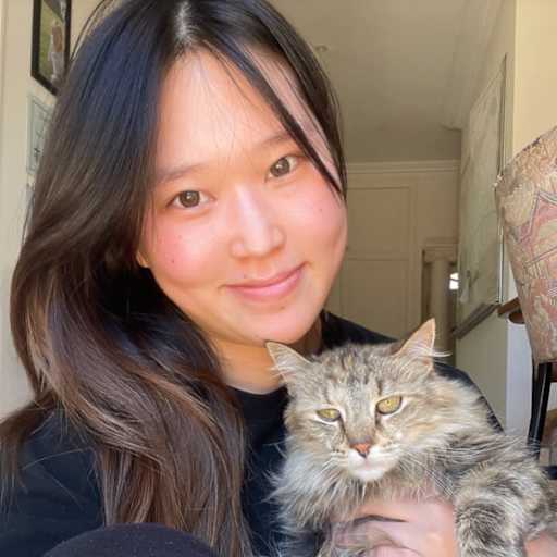 Profile image for pet sitter Yeoreum