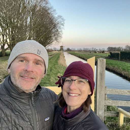Profile image for pet sitters Dayton & Jana