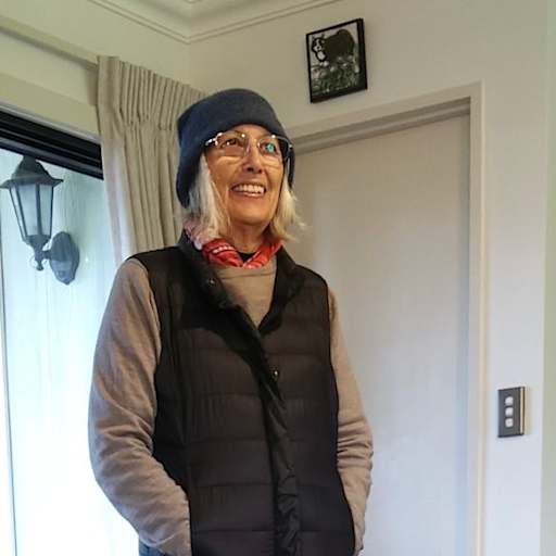 Profile image for pet sitter Kathy