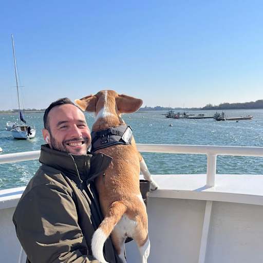 Profile image for pet sitter JOSE