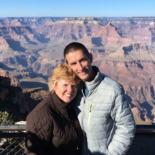 Profile image for pet sitters Dawn & Scott