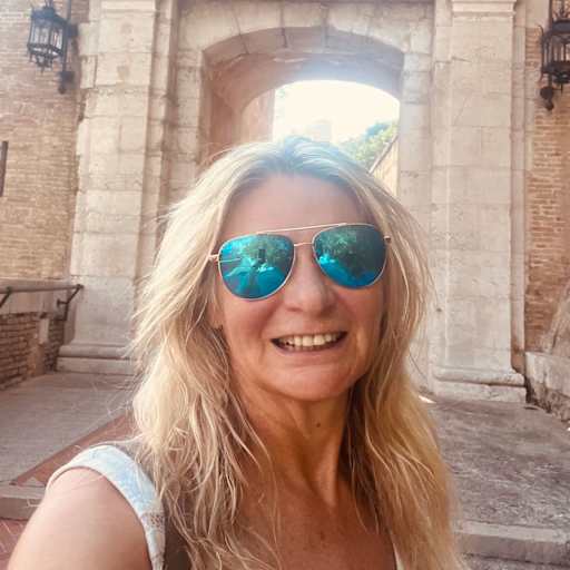 Profile image for pet sitter Joanna