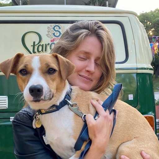 Profile image for pet sitter Karin