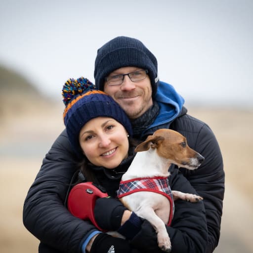 Profile image for pet sitters Inez & Brian 