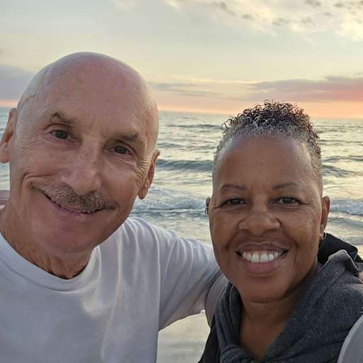 Profile image for pet sitters Sandra & Thomas