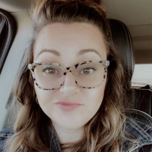 Profile image for pet sitter kristan