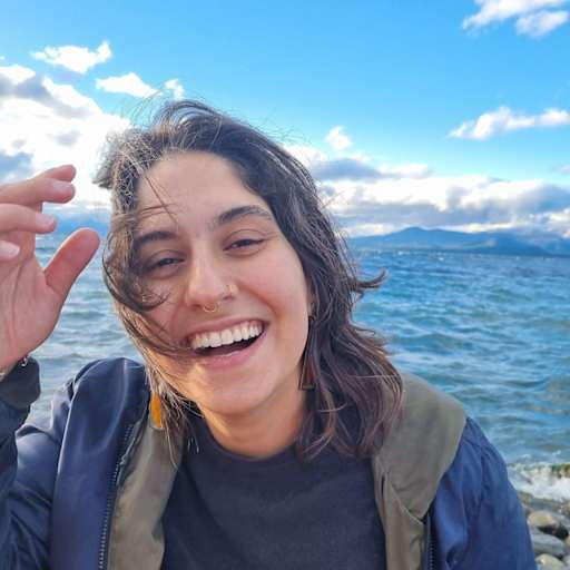 Profile image for pet sitter Julia