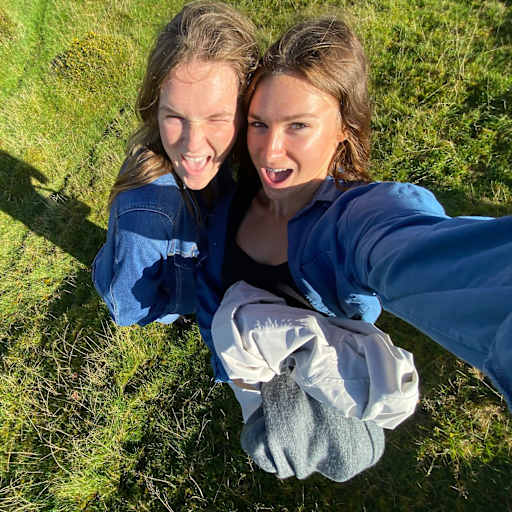 Profile image for pet sitters Erika & Aanika 