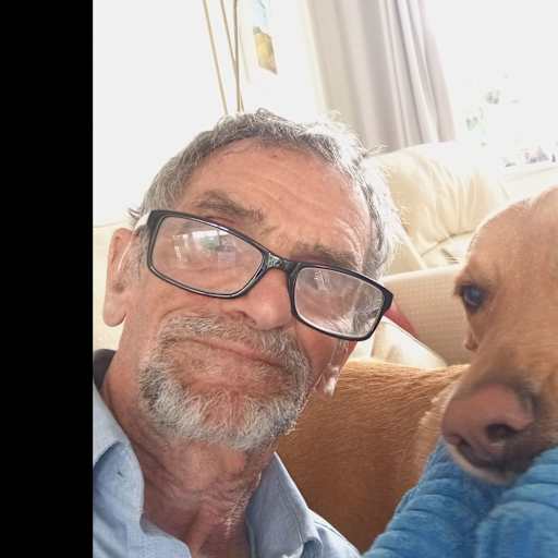 Profile image for pet sitter Maurice
